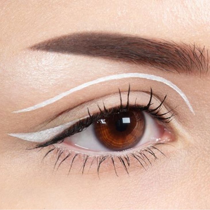 Floating Crease: The Modern Masterpiece