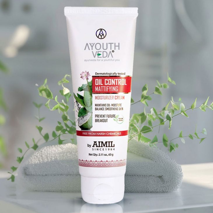 Ayouthveda Oil Control Mattifying Moisturiser Cream