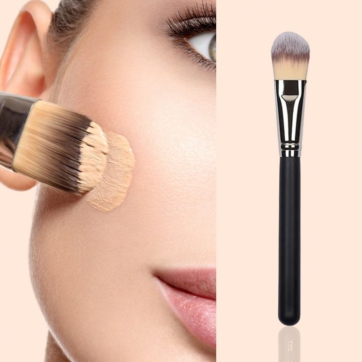 Foundation Brush
